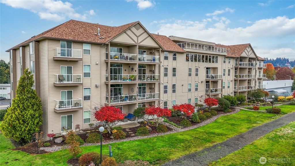 1548 River Road #302, Longview, WA 98632