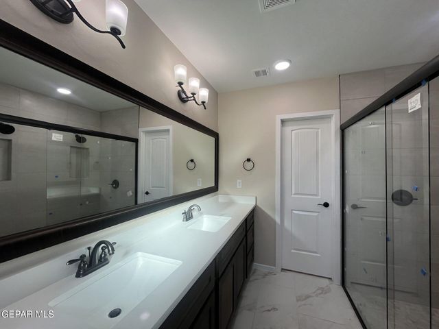 3820 Surmise Street, El Paso, TX 79938