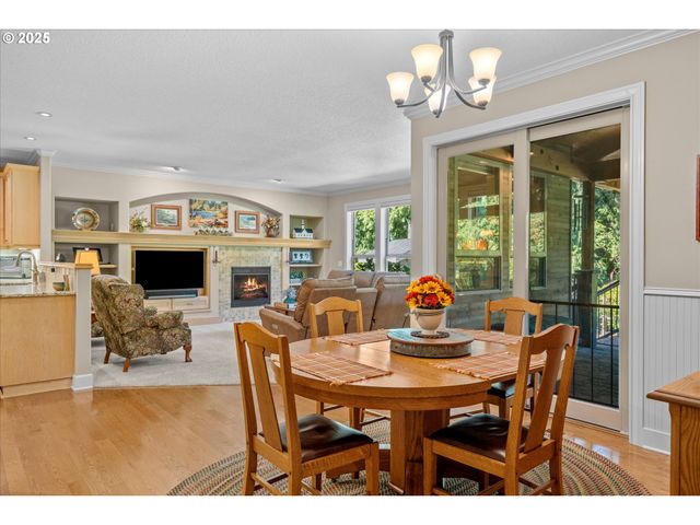 7029 Sw CEDAR POINTE Dr, Wilsonville, OR 97070
