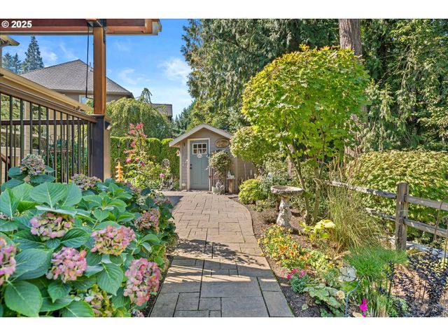7029 Sw CEDAR POINTE Dr, Wilsonville, OR 97070