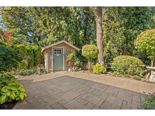 7029 Sw CEDAR POINTE Dr, Wilsonville, OR 97070