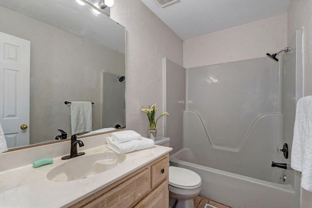 5911 S Farm Rd 157, Springfield, MO 65810