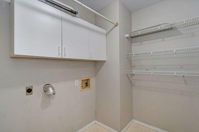 5911 S Farm Rd 157, Springfield, MO 65810