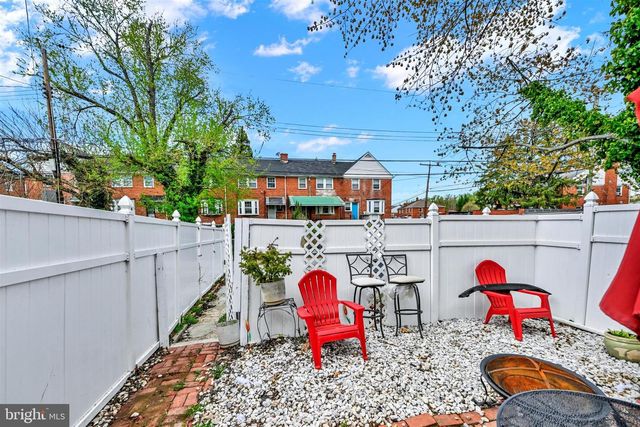 1386 PENTWOOD ROAD, Baltimore, MD 21239