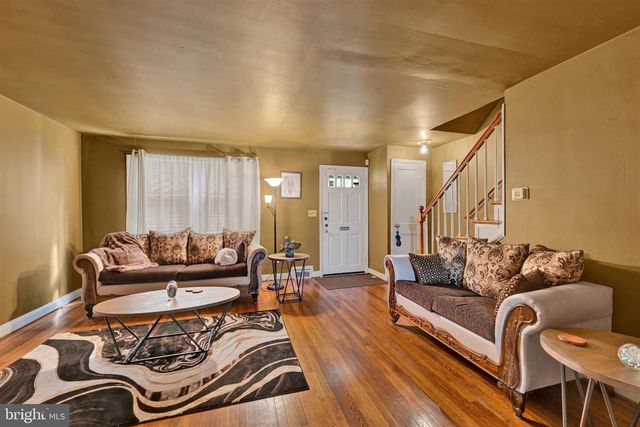 1386 PENTWOOD ROAD, Baltimore, MD 21239