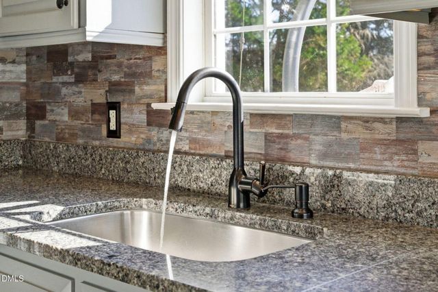 101 White Water Court, Benson, NC 27504