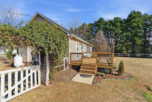 101 White Water Court, Benson, NC 27504