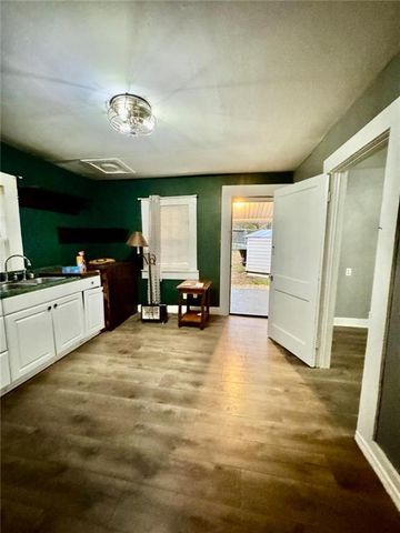 930 Cantrell Road, Marble Hill, GA 30148