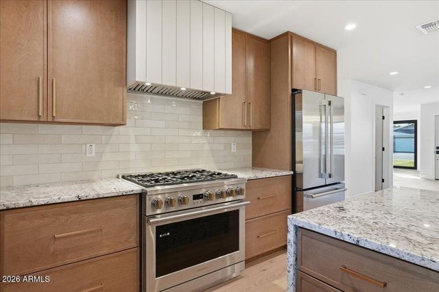 4515 N 35TH Street, Phoenix, AZ 85018