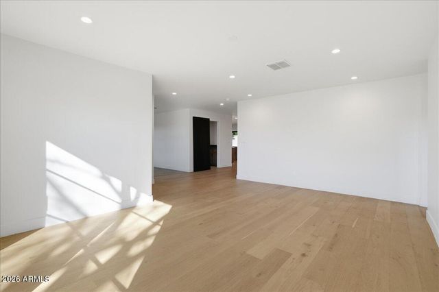 4515 N 35TH Street, Phoenix, AZ 85018