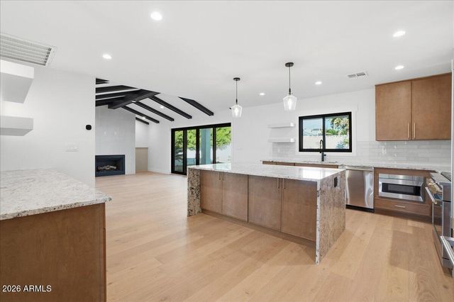 4515 N 35TH Street, Phoenix, AZ 85018