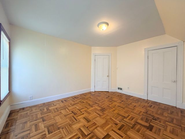 32 Harding Ave, Malden, MA 02148