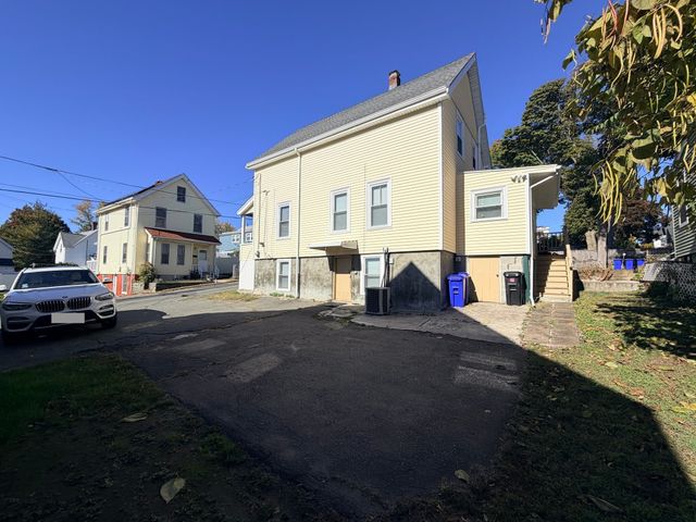32 Harding Ave, Malden, MA 02148