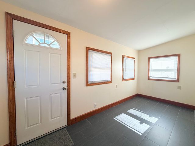 32 Harding Ave, Malden, MA 02148