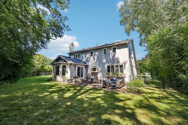 5551 W 93rd Street, Bloomington, MN 55437
