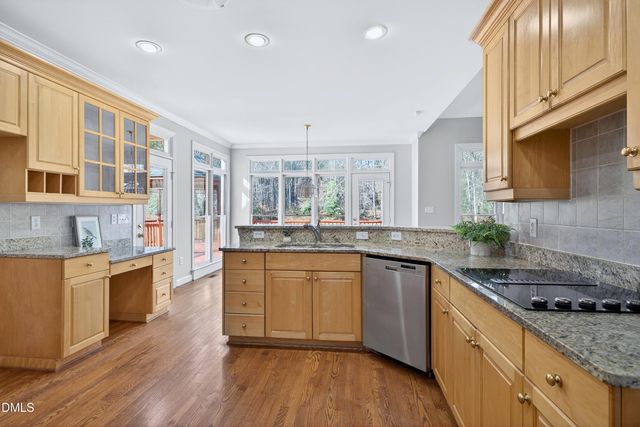 105 Headlands Lane, Cary, NC 27518