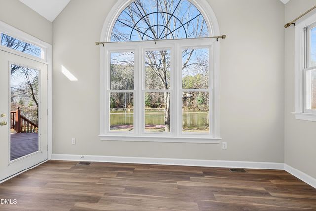 105 Headlands Lane, Cary, NC 27518