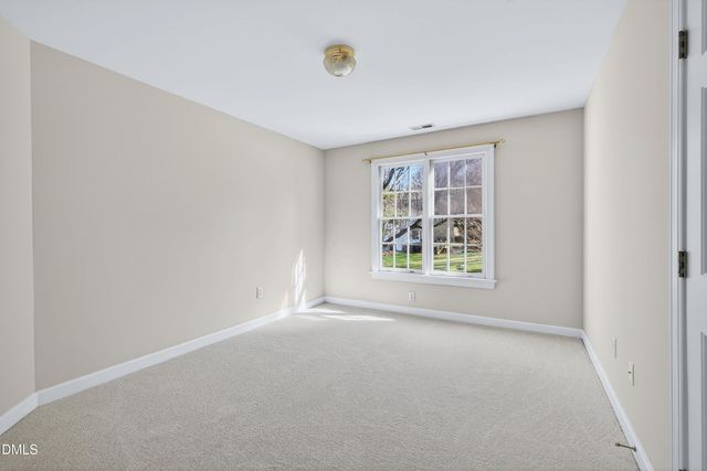 105 Headlands Lane, Cary, NC 27518