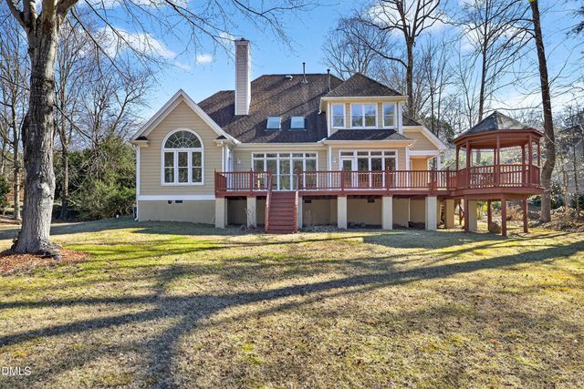 105 Headlands Lane, Cary, NC 27518