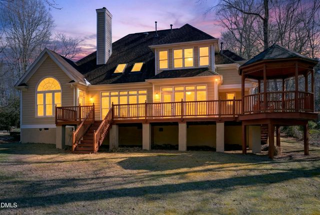 105 Headlands Lane, Cary, NC 27518