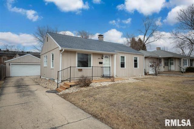 821 W RIDGE Road, Peoria, IL 61614