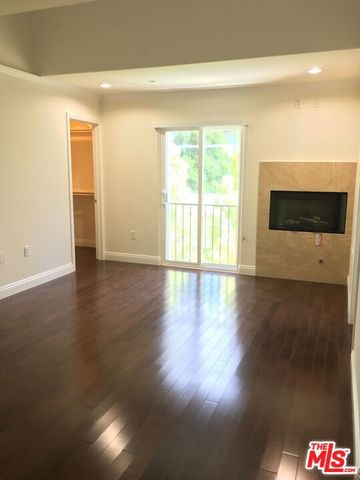 1171 FRANKLIN Street 104, Santa Monica, CA 90403