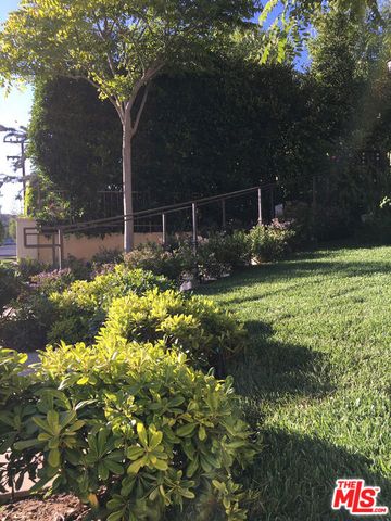 1171 FRANKLIN Street 104, Santa Monica, CA 90403
