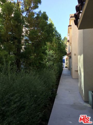 1171 FRANKLIN Street 104, Santa Monica, CA 90403