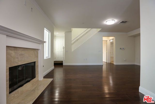 1171 FRANKLIN Street 104, Santa Monica, CA 90403