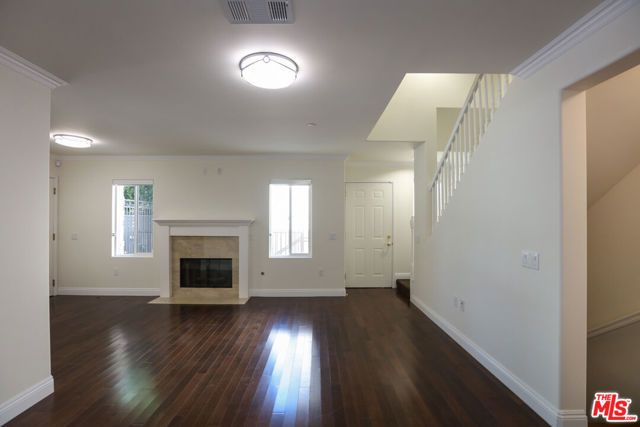 1171 FRANKLIN Street 104, Santa Monica, CA 90403