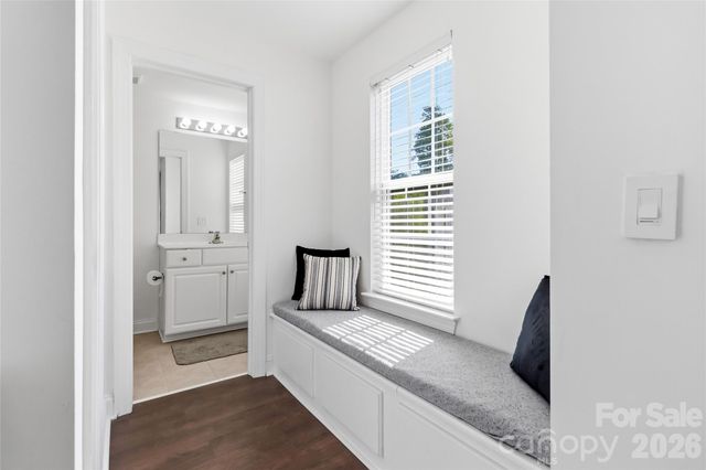 6432 Park Pond Drive, Charlotte, NC 28262