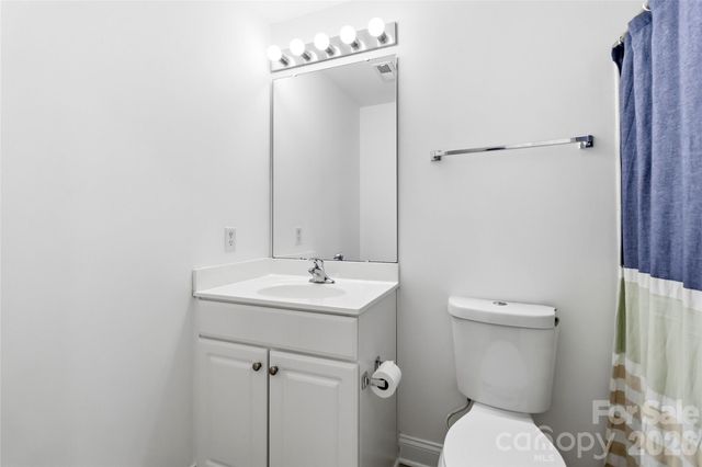 6432 Park Pond Drive, Charlotte, NC 28262