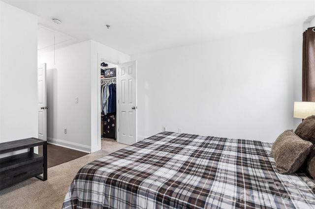 6432 Park Pond Drive, Charlotte, NC 28262