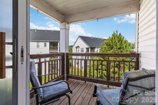 6432 Park Pond Drive, Charlotte, NC 28262