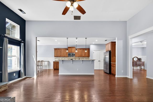 310 Ivy Lane, Senoia, GA 30276