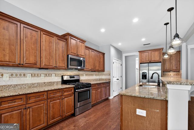 310 Ivy Lane, Senoia, GA 30276