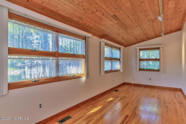 331 Morris Boulevard, Toms River, NJ 08753