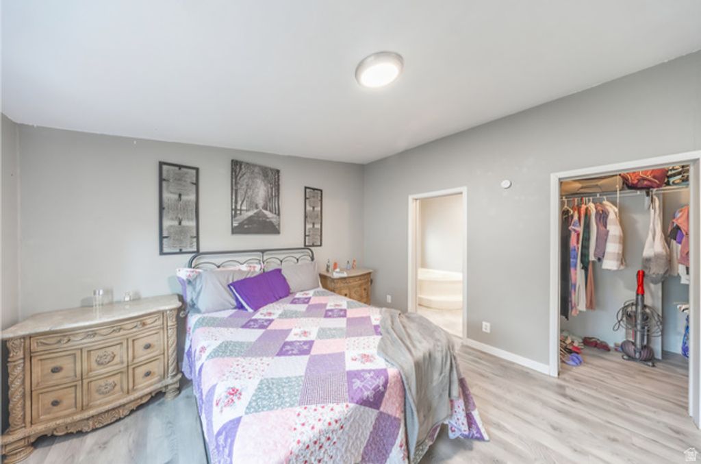 Image 1 of property listing at 537 KIRK ST, Layton, UT 84041