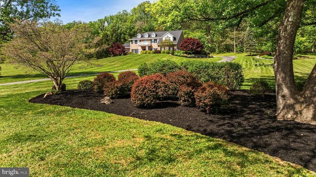 7316 LONGFIELD DR, Kingsville, MD 21087