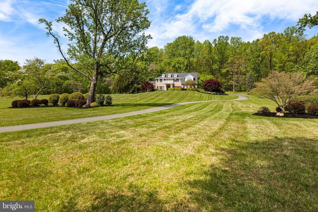 7316 LONGFIELD DR, Kingsville, MD 21087