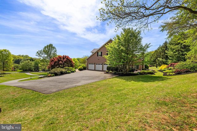 7316 LONGFIELD DR, Kingsville, MD 21087