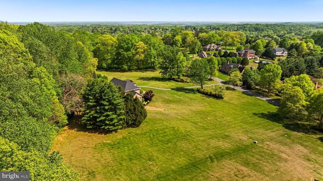 7316 LONGFIELD DR, Kingsville, MD 21087