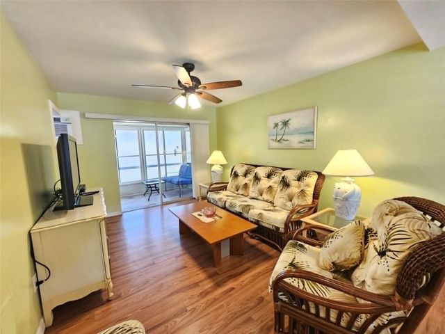 2028 CANAL DRIVE M26, Bradenton, FL 34207