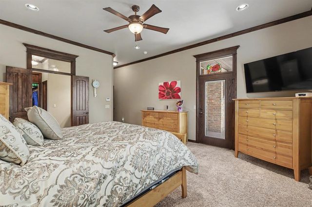420 Stonemill Boulevard, Yukon, OK 73099