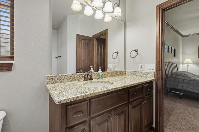420 Stonemill Boulevard, Yukon, OK 73099