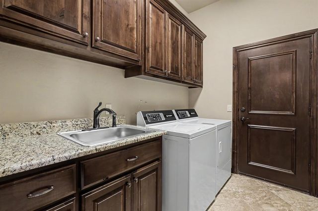 420 Stonemill Boulevard, Yukon, OK 73099