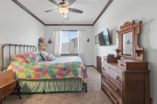 420 Stonemill Boulevard, Yukon, OK 73099
