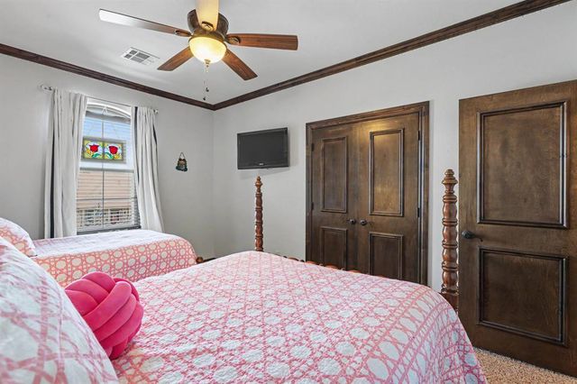 420 Stonemill Boulevard, Yukon, OK 73099