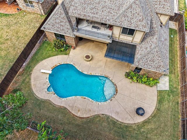 420 Stonemill Boulevard, Yukon, OK 73099