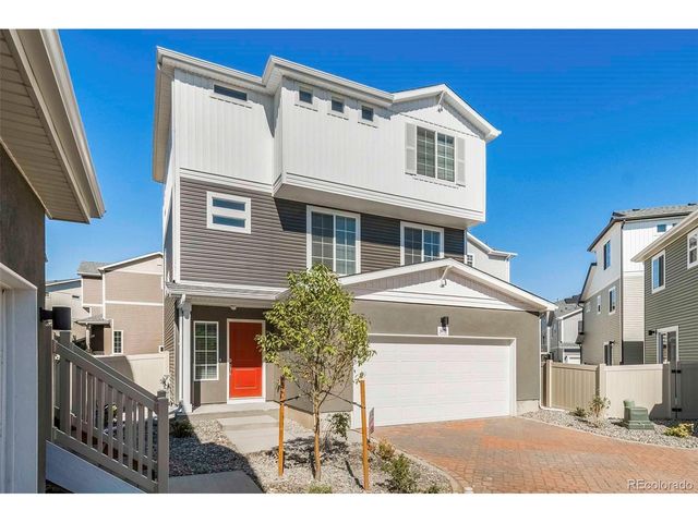 618 Wagon Wheel Way, Bennett, CO 80102